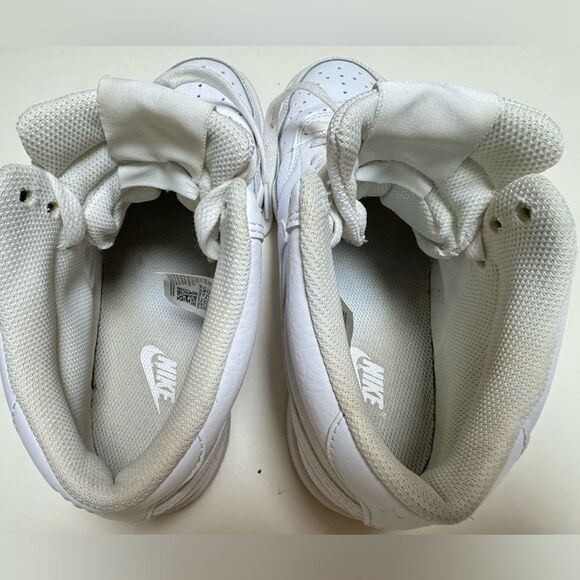 Nike Women’s Court Vision Mid Triple White Sneakers Sz 8 - Picture 7 of 16